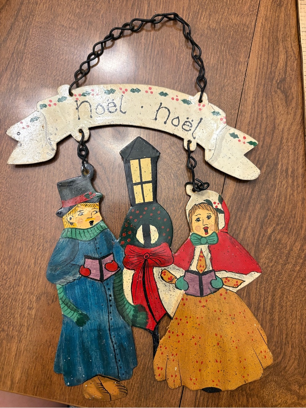 Vintage Metal Toleware "Noël Noël" Christmas Carolers Hanging Sign